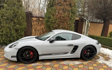 Porsche Cayman, 2019 год, 8 900 000 рублей, 2 фотография
