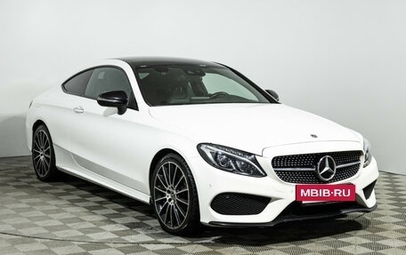 Mercedes-Benz C-Класс, 2017 год, 2 449 700 рублей, 3 фотография