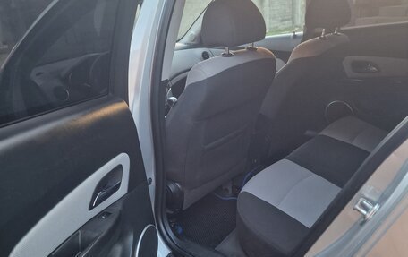 Chevrolet Cruze II, 2014 год, 799 000 рублей, 8 фотография