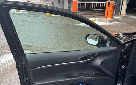 Toyota Camry, 2021 год, 4 000 000 рублей, 10 фотография