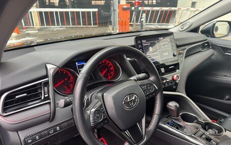 Toyota Camry, 2021 год, 4 000 000 рублей, 12 фотография