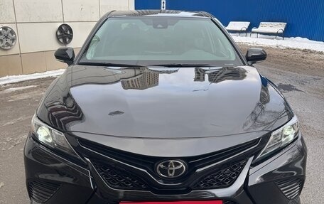 Toyota Camry, 2021 год, 4 000 000 рублей, 2 фотография