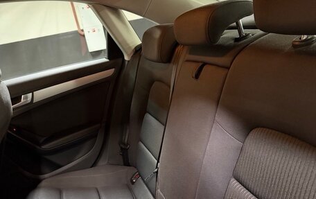 Audi A4, 2009 год, 890 000 рублей, 9 фотография