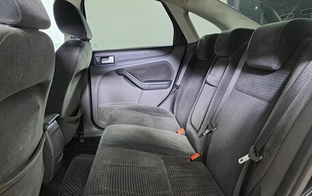 Ford Focus II рестайлинг, 2005 год, 447 000 рублей, 15 фотография