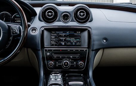 Jaguar XJ IV (X351), 2015 год, 2 250 000 рублей, 18 фотография