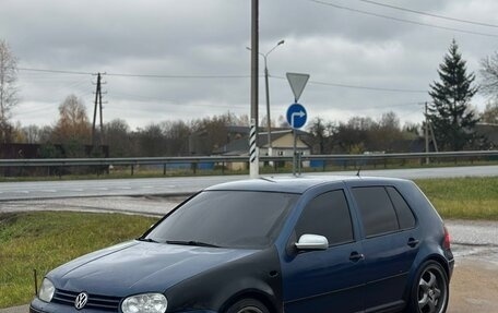 Volkswagen Golf IV, 2000 год, 225 000 рублей, 1 фотография