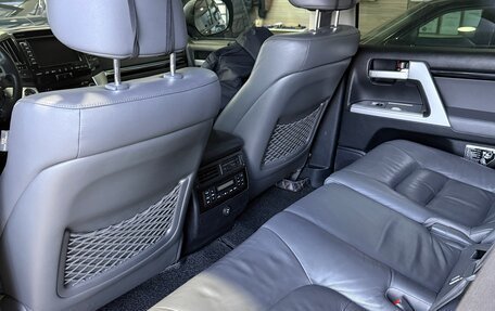 Toyota Land Cruiser 200, 2008 год, 2 750 000 рублей, 7 фотография