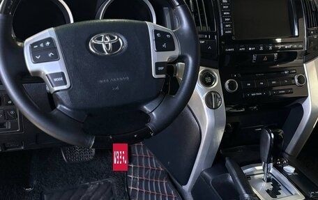 Toyota Land Cruiser 200, 2008 год, 2 750 000 рублей, 8 фотография