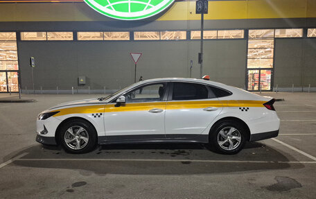 Hyundai Sonata VIII, 2019 год, 1 560 000 рублей, 15 фотография