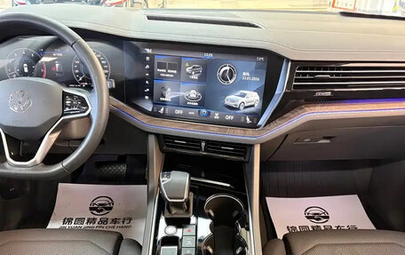 Volkswagen Touareg III, 2023 год, 7 110 060 рублей, 14 фотография