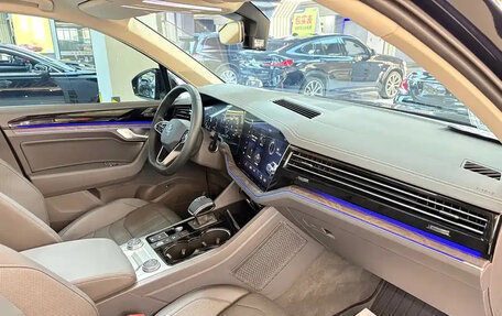 Volkswagen Touareg III, 2023 год, 7 110 060 рублей, 11 фотография