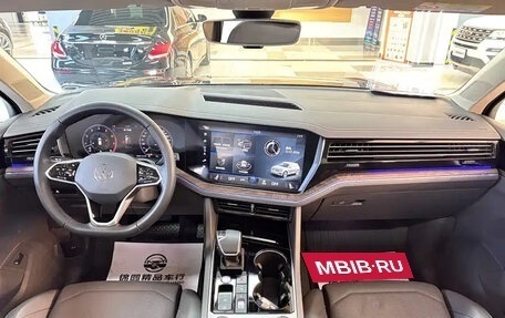 Volkswagen Touareg III, 2023 год, 7 110 060 рублей, 13 фотография