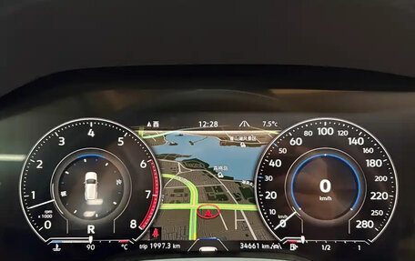 Volkswagen Touareg III, 2023 год, 7 110 060 рублей, 17 фотография