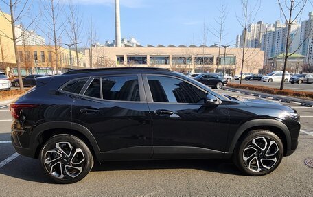 Chevrolet Trax, 2023 год, 2 099 123 рублей, 3 фотография