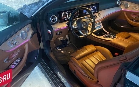 Mercedes-Benz E-Класс, 2017 год, 2 680 000 рублей, 6 фотография