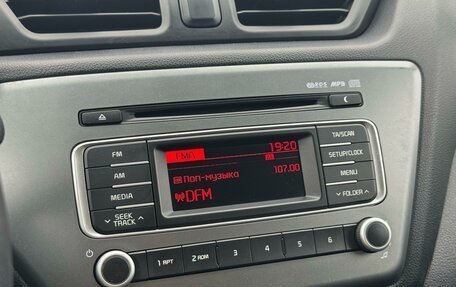 KIA Rio III рестайлинг, 2015 год, 899 000 рублей, 18 фотография