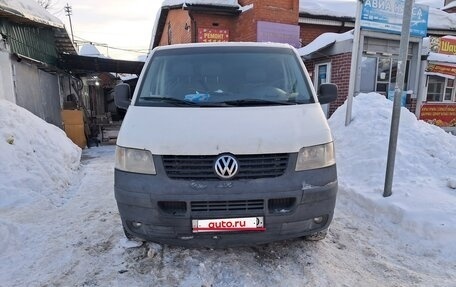 Volkswagen Transporter T5 рестайлинг, 2008 год, 950 000 рублей, 1 фотография
