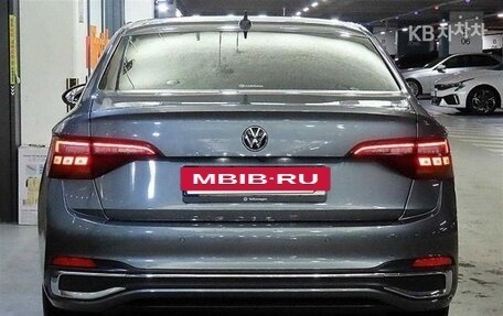 Volkswagen Jetta VII, 2022 год, 2 150 000 рублей, 5 фотография