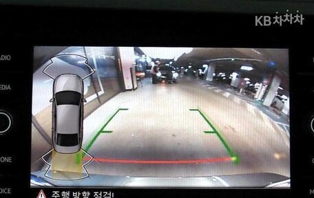 Volkswagen Jetta VII, 2022 год, 2 150 000 рублей, 11 фотография