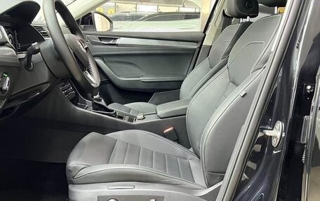 Skoda Superb III рестайлинг, 2024 год, 2 450 000 рублей, 4 фотография