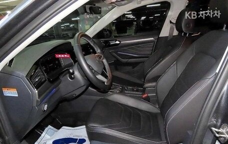 Volkswagen Jetta VII, 2022 год, 2 150 000 рублей, 17 фотография