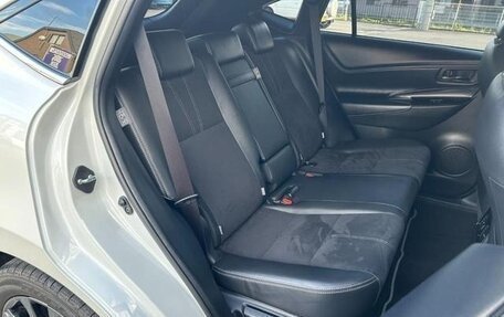 Toyota Harrier, 2017 год, 2 550 000 рублей, 13 фотография