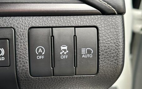 Toyota Harrier, 2017 год, 2 550 000 рублей, 17 фотография