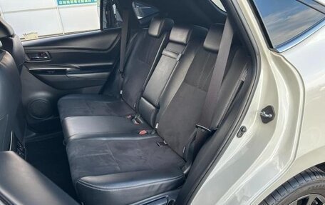 Toyota Harrier, 2017 год, 2 550 000 рублей, 18 фотография