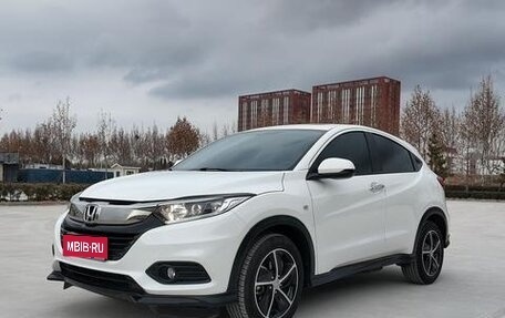 Honda Vezel, 2022 год, 1 310 000 рублей, 1 фотография