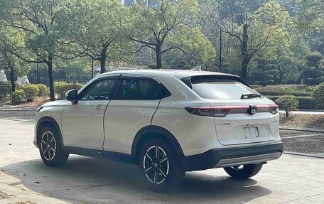 Honda Vezel, 2023 год, 1 627 000 рублей, 7 фотография