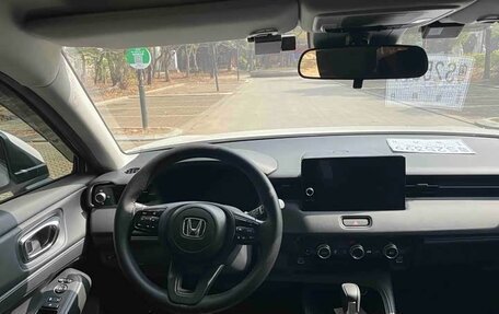 Honda Vezel, 2023 год, 1 627 000 рублей, 11 фотография