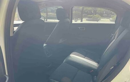 Honda Vezel, 2023 год, 1 627 000 рублей, 10 фотография