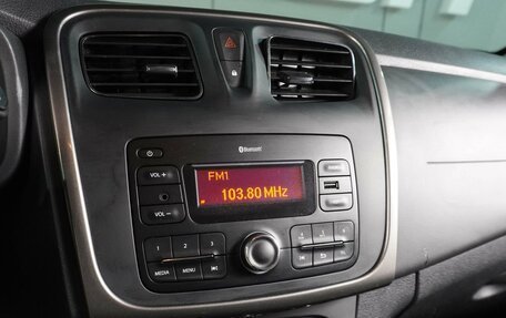 Renault Sandero II рестайлинг, 2015 год, 669 000 рублей, 13 фотография