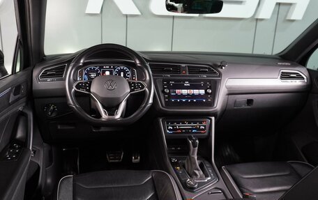 Volkswagen Tiguan II, 2021 год, 3 299 000 рублей, 6 фотография