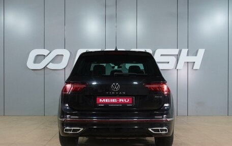 Volkswagen Tiguan II, 2021 год, 3 299 000 рублей, 4 фотография