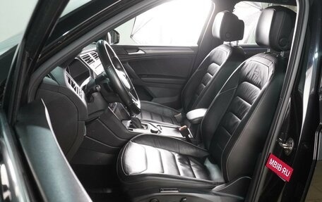 Volkswagen Tiguan II, 2021 год, 3 299 000 рублей, 10 фотография