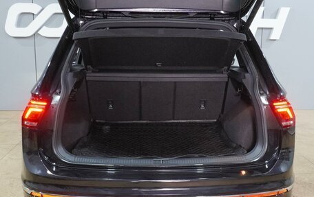 Volkswagen Tiguan II, 2021 год, 3 299 000 рублей, 25 фотография