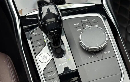 BMW 3 серия, 2022 год, 2 700 000 рублей, 17 фотография