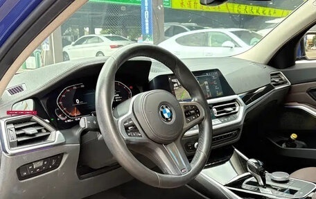 BMW 3 серия, 2022 год, 2 700 000 рублей, 11 фотография