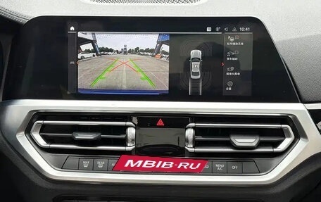 BMW 3 серия, 2022 год, 2 700 000 рублей, 13 фотография