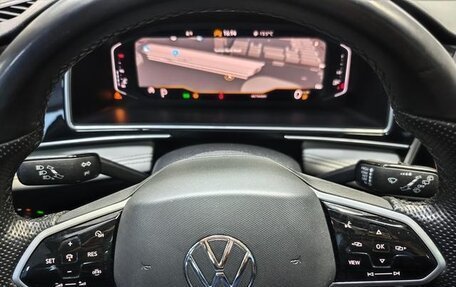 Volkswagen Tiguan II, 2023 год, 2 600 178 рублей, 13 фотография