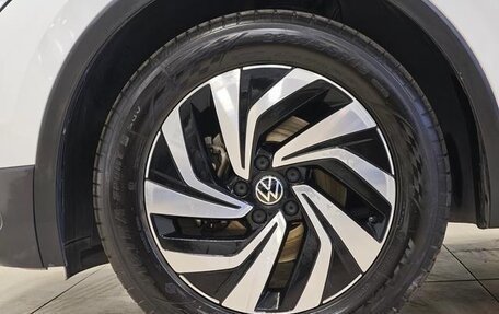 Volkswagen Tiguan II, 2023 год, 2 600 178 рублей, 12 фотография