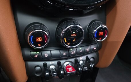 MINI Hatch, 2016 год, 1 550 000 рублей, 18 фотография