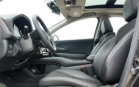 Honda Vezel, 2022 год, 1 310 000 рублей, 7 фотография