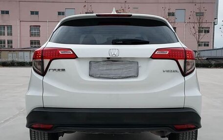 Honda Vezel, 2022 год, 1 638 000 рублей, 5 фотография