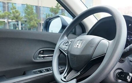 Honda Vezel, 2022 год, 1 638 000 рублей, 10 фотография
