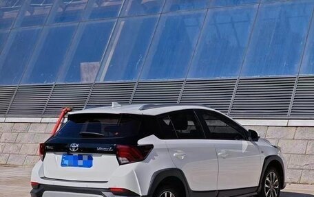 Toyota Yaris XP150 рестайлинг, 2022 год, 1 310 000 рублей, 6 фотография