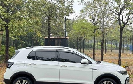 Volkswagen T-Cross I, 2023 год, 1 500 178 рублей, 7 фотография