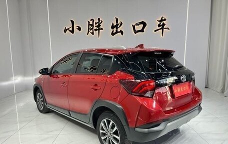 Toyota Yaris XP150 рестайлинг, 2022 год, 1 450 000 рублей, 6 фотография