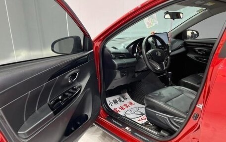 Toyota Yaris XP150 рестайлинг, 2022 год, 1 450 000 рублей, 8 фотография